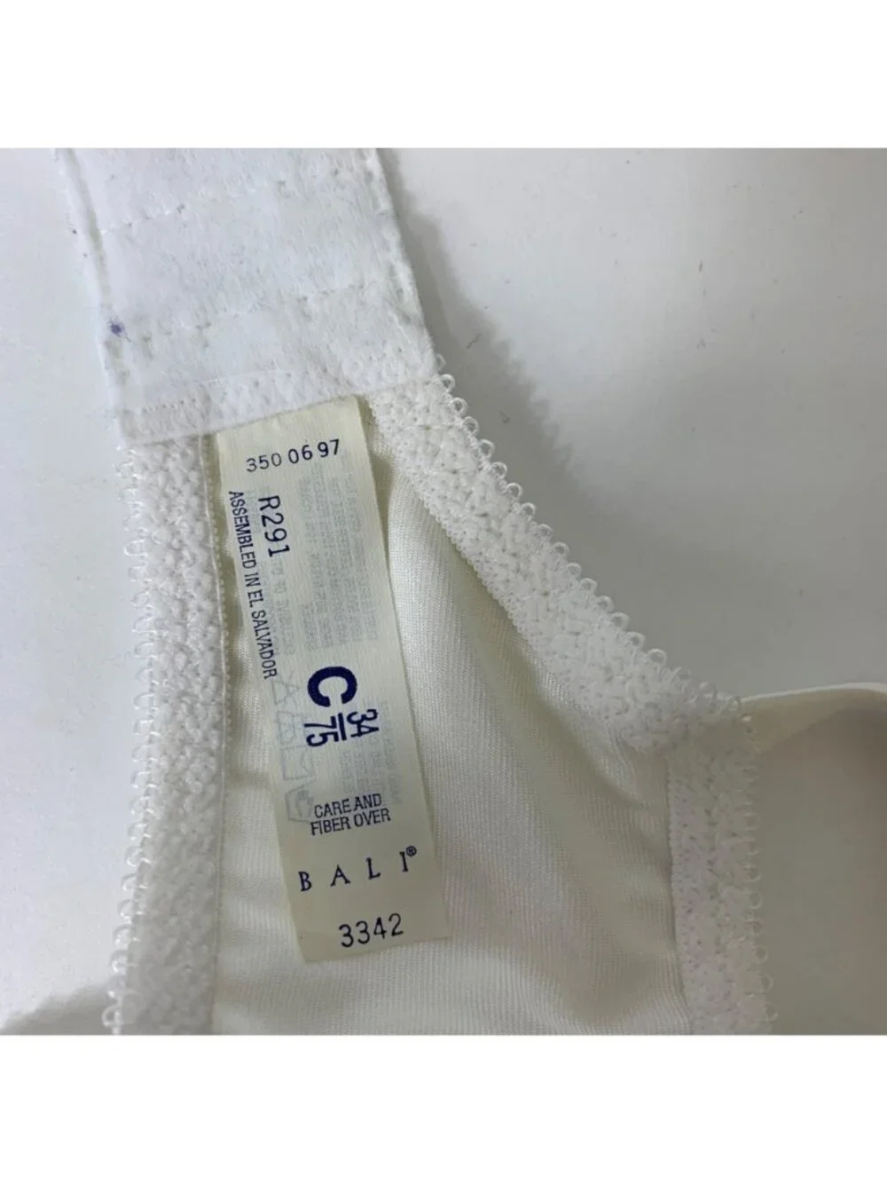 VTG 80s Bali Bra 34C White Satin Lace Underwire Sheer Romantic Bridal